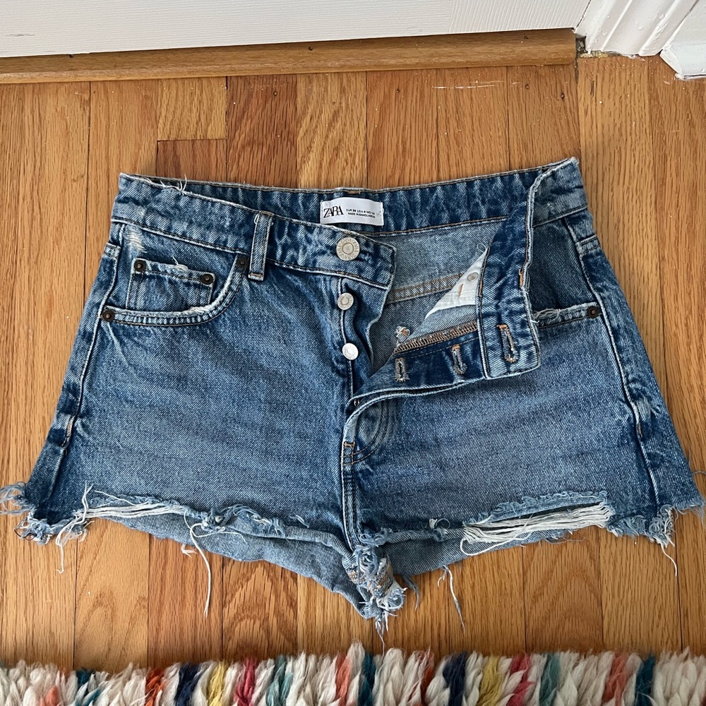 Zara denim jean shorts